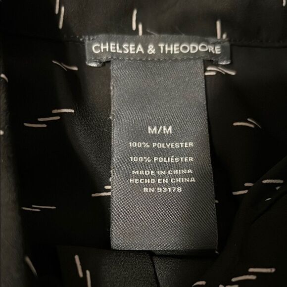 Chelsea & Theodore Black Button-Up Shirt with White Pattern - Picture 4 of 7